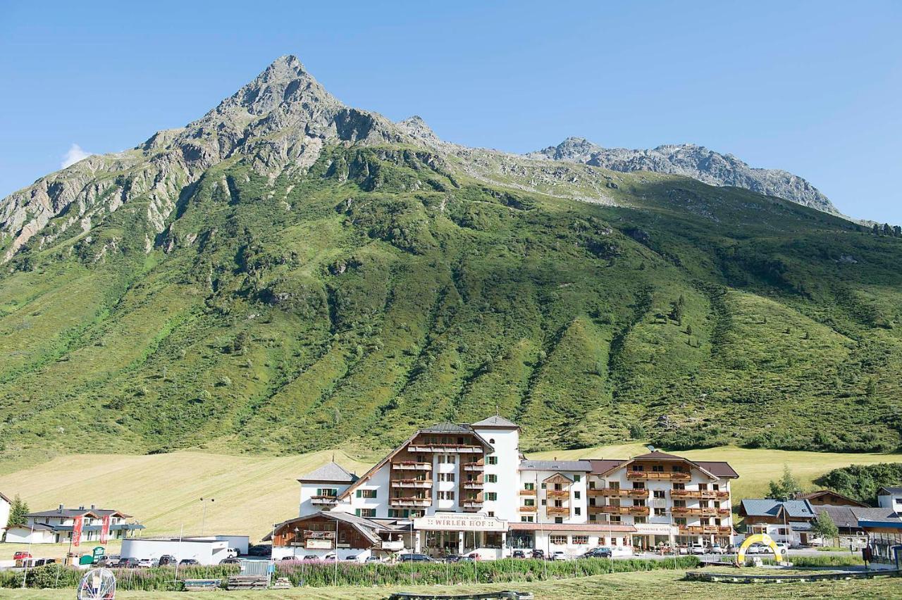 Alpenromantik-Hotel Wirlerhof Galtür Exteriör bild